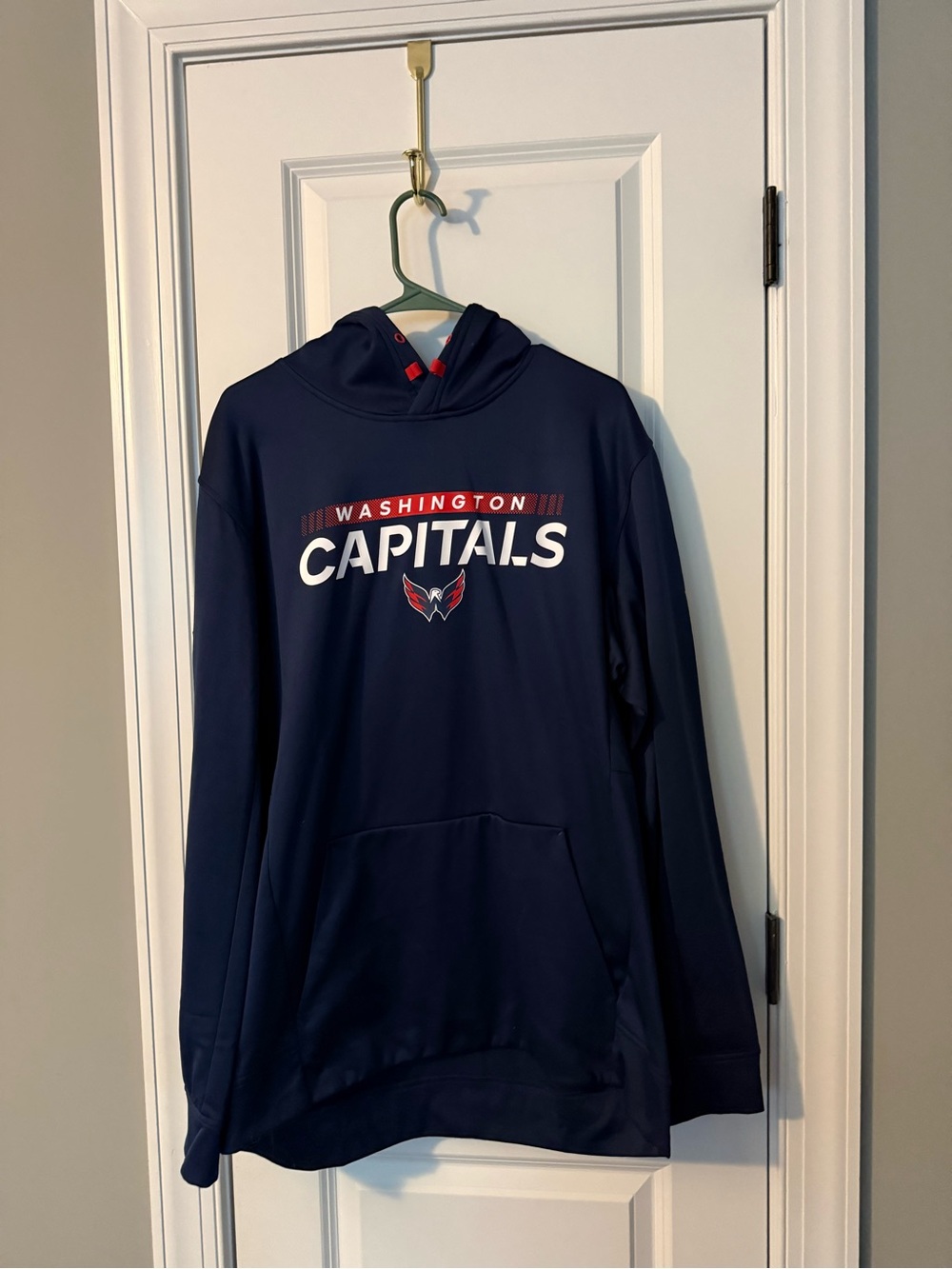 Washington Capitals Fanatics Authentic Pro Hoodie – Navy Blue (Size XL)